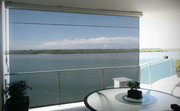 Soltis 86 outdoor dining resize